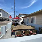 3Bed 2Bath Beach Cottage Steps To The Sand In Mb