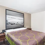 Super 8 By Wyndham San Diego/Imperial Beach