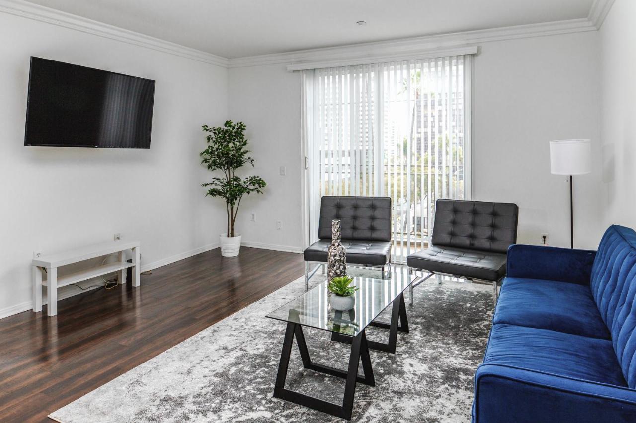 Apartment Sd Dazzling Apt Sleeps 6