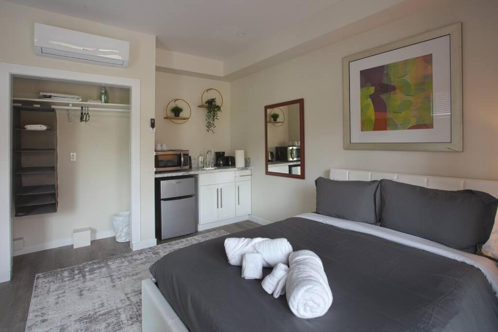 Explore Balboa Park From Your Cozy W Patio Inn San Diego