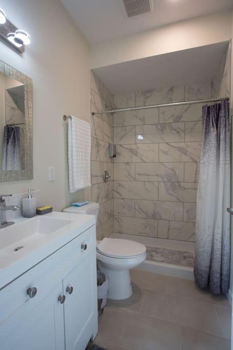 Explore Balboa Park From Your Cozy W Patio Inn San Diego