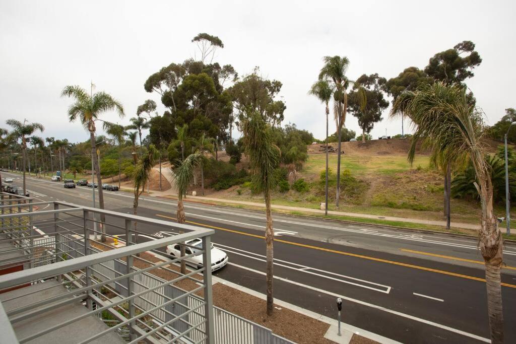 Explore Balboa Park From Your Cozy W Patio