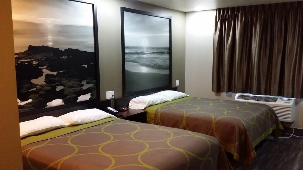Motel Super 8 By Wyndham San Diego/imperial 2*