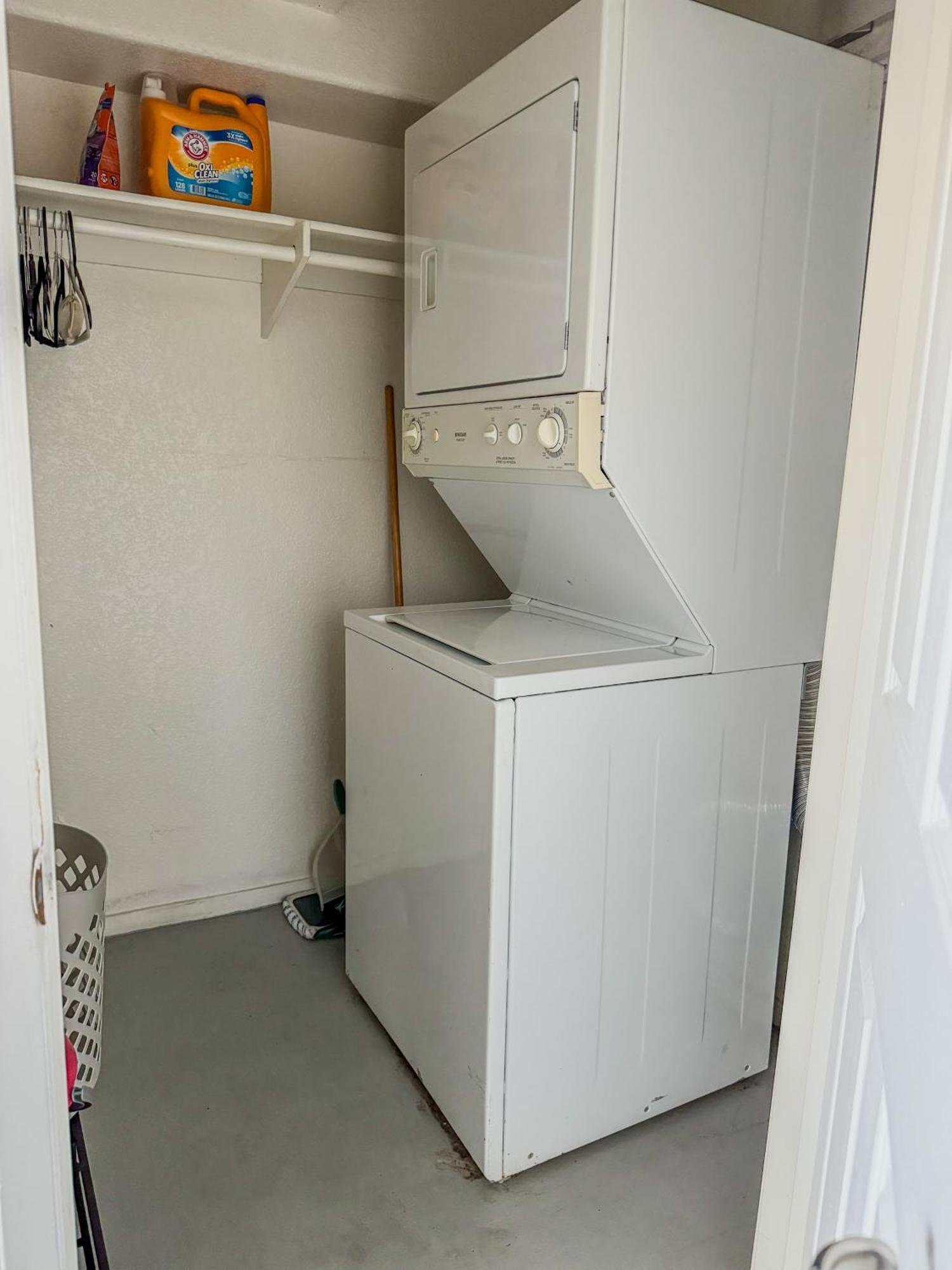 Apartment Beautiful Loft In Little Italy Sd With Parking *
