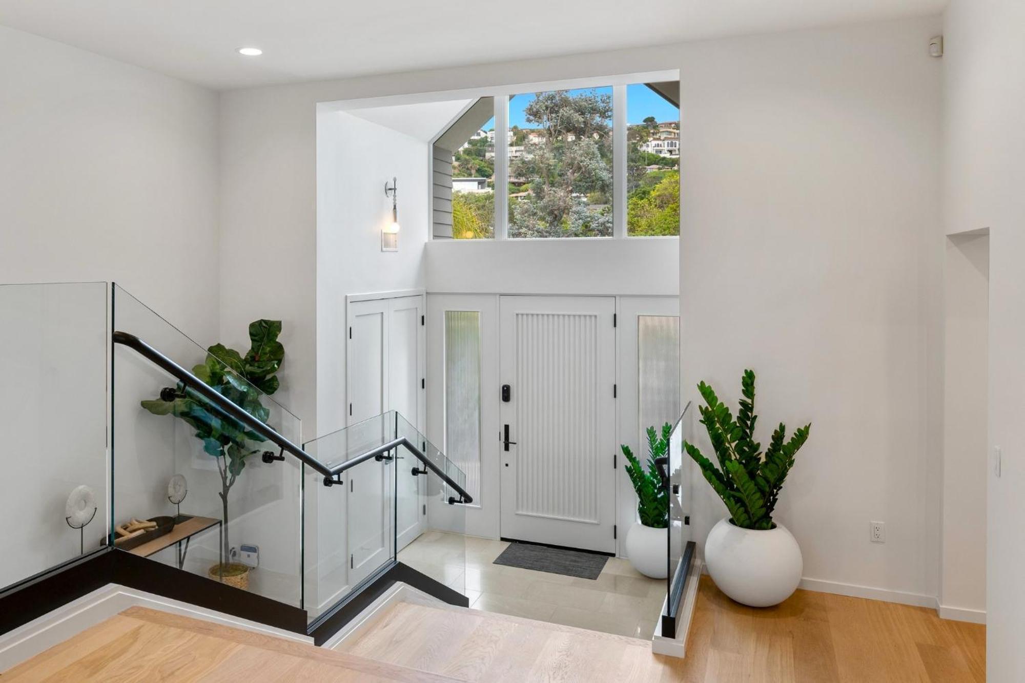 B5406 Shoreline Retreat