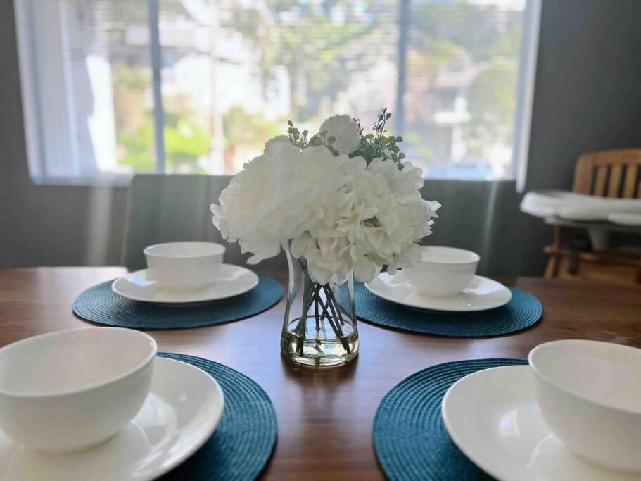 Spacious & Immaculate Haven Near Downtown Sd San Diego