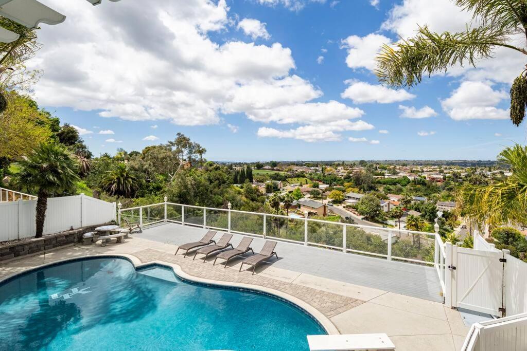 Luxury Getaway - Only 15 Min To Downtown
