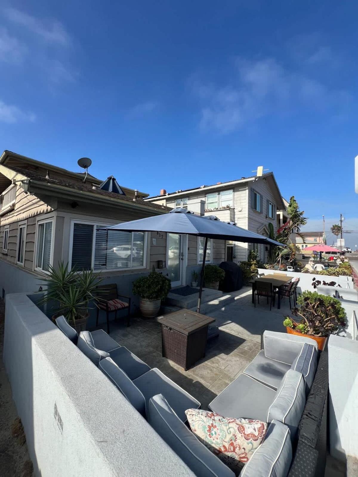 3bed 2bath Steps To The In Mb * San Diego