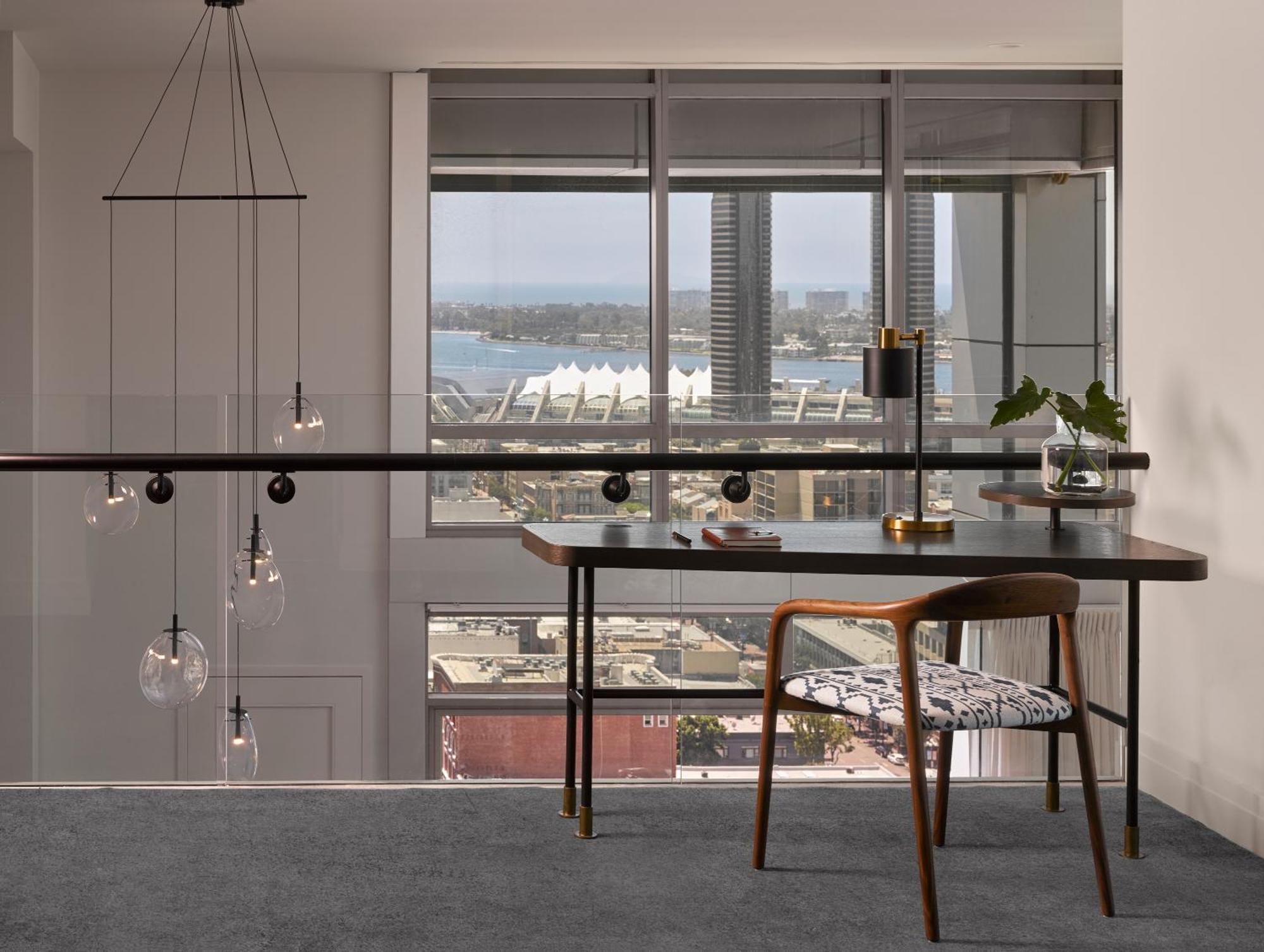 Alma Downtown, A Tribute Portfolio Hotel 4*