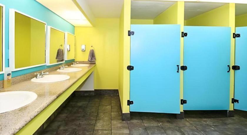 Hostel Ith Colive Balboa Park San Diego