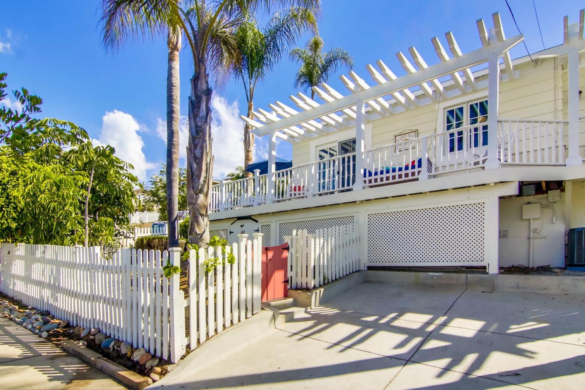 Coral Holiday home *