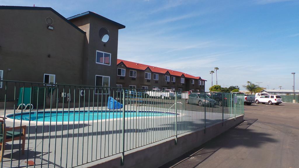 Super 8 By Wyndham San Diego/imperial