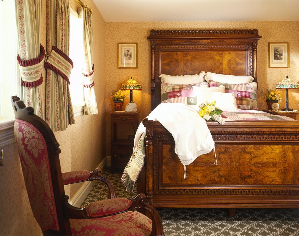 Britt Scripps Bed & Breakfast 3*
