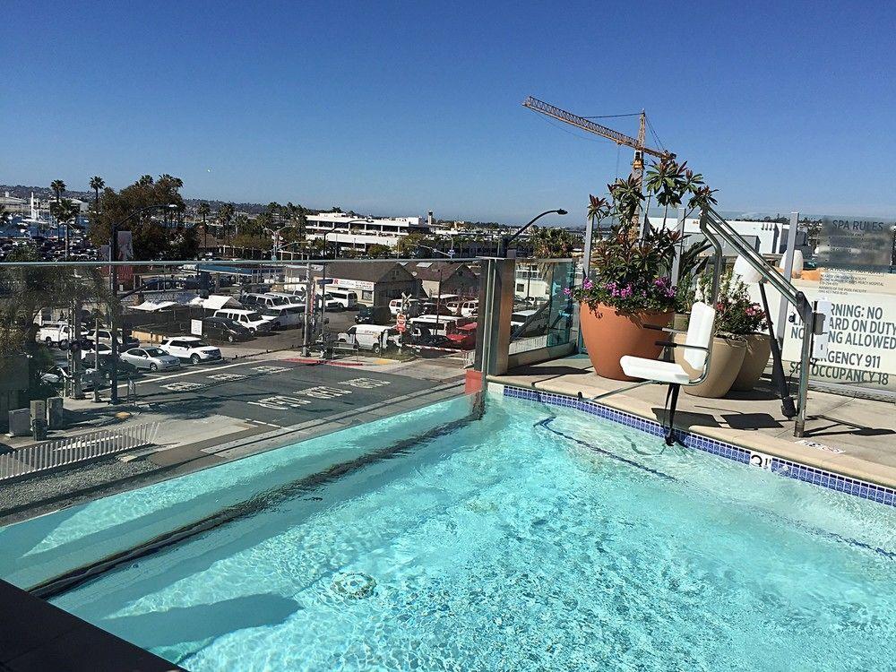 Hotel Corporate Suites In Downtown 2*