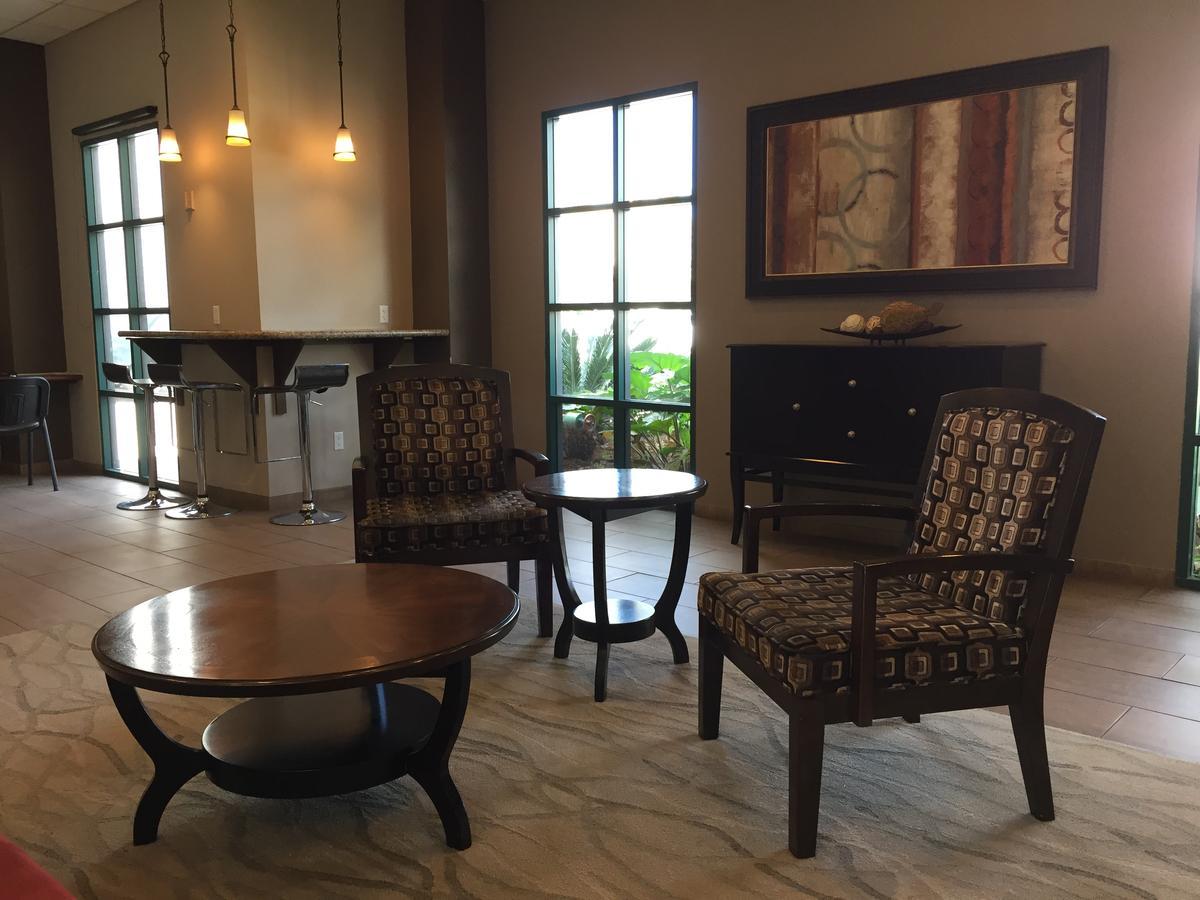 Aparthotel Uptown - Limited Service *