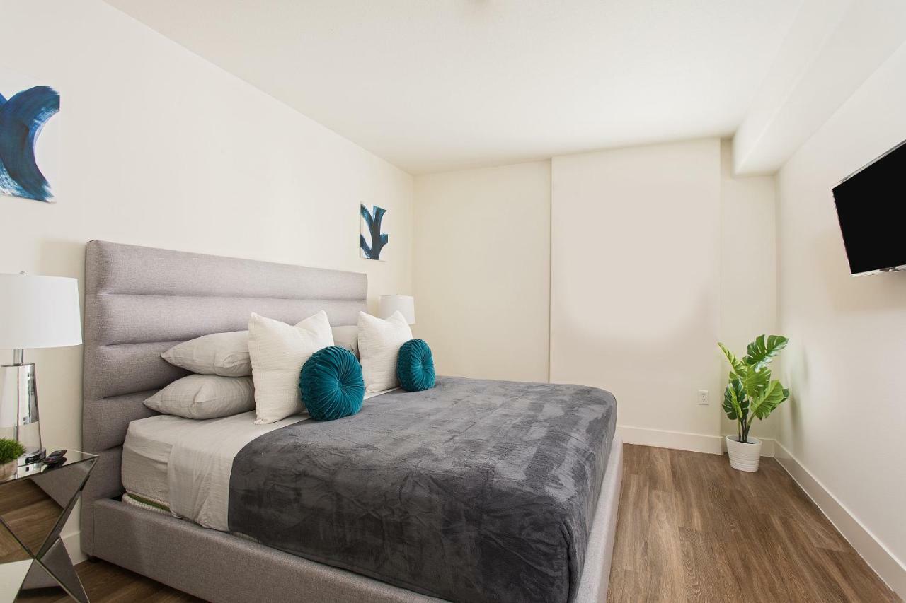 Sd Dazzling Apt Sleeps 6 Apartment *