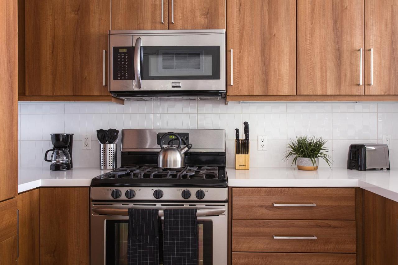 Sd Dazzling Apt Sleeps 6 *