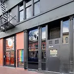Hi San Diego Downtown Hostel