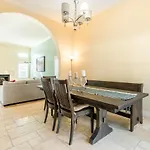 Luxury San Diego House, Beach, Pool & Pet-Friendly