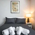 Lovely Studio W Full Kitchen In Heart Of San Diego