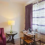 Luxurious One Bedroom Suite With Balboa Park View