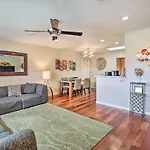 Updated San Diego Home With Private Yard And Grill!