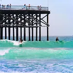 Sunny Beach Front 2Br Condo On The Water