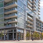 Gaslamp 1Br W Gym Sauna Wd Nr Shops San-2