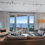 Sea Gem Beachfront Condo In Famous Windansea