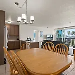 Belmont Modern - Ocean View, Pet Friendly, Patio