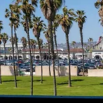 Belmont Modern - Ocean View, Pet Friendly, Patio