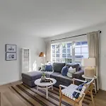 Surf Shack 2
