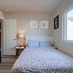 Entire Spacious 4-Bedroom House W Free Pool Access, Garage & Parking In Prime Location