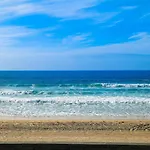Stunning Ocean Views - Recently Renovated Home & Warm Sunsets