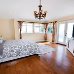 Private Beach Front 4Bed 4Bath Pool And Spa House