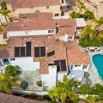 Private Beach Front 4Bed 4Bath Pool And Spa House