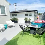 Crown Point Home W/ Cowboy Pool 2 Blocks To Bay