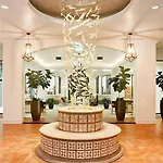 Little Italy Studio W Gym Pool Nr Light Rail San-6