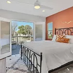 San Diego Heights - Urban Legend