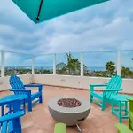 Ocean & Bay Views Pool & Hot Tub Rooftop Patio