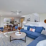 B5384 Beach Haven