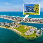B5236 Paradise Retreat