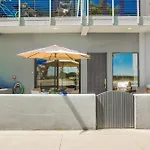B5236 Paradise Retreat