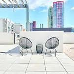 Hidden Gem Apartment In Downtown
