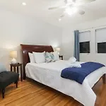 La Playa - Charming Bayside Bungalow