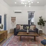 Cozy 1 Bedroom Casita Overflowing With Natural Light