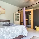 Pool Room - Entire Guest Suite - Private Entrance