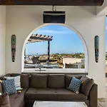 Timeless Spanish Villa With Panoramic Ocean Views