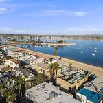Stunning Bayfront Condo With Gorgeous Views, Garage, Massive Roof Deck & Ac - Dogs Welcome!