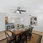 4 Bedroom Home With Game Room! Family Friendly! Centrally Located!